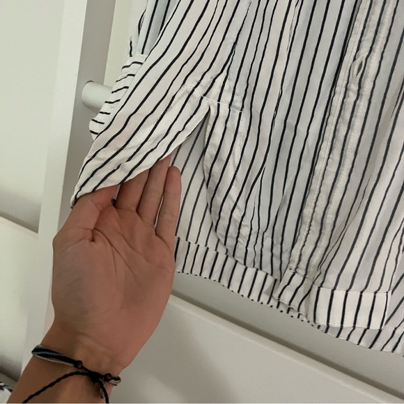 Banana Republic Parker tunic fit striped long sleeve button down size Medium - Picture 3 of 5